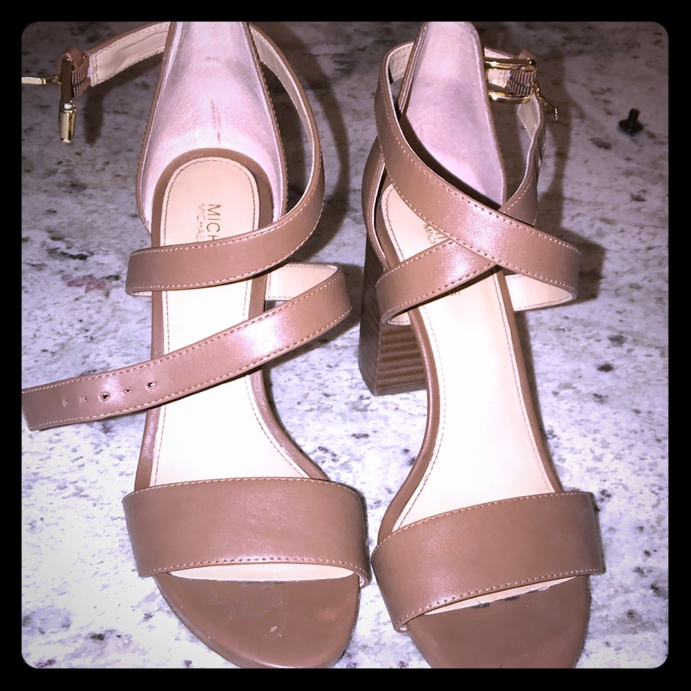 Size 6 Michael Kors real leather sandals
